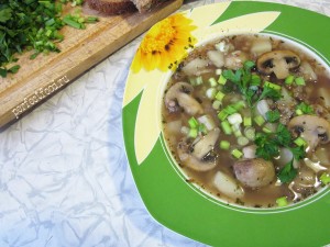 Видео-рецепт постного супа с гречкой и грибами