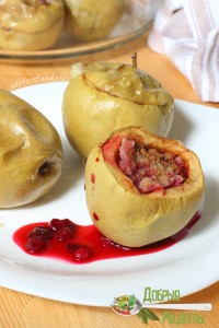 Фаршированные яблоки в духовке - рецепт с фото