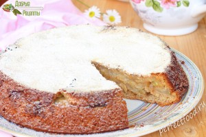 Постная шарлотка с яблоками без яиц