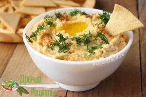 Хумус в домашних условиях с кукурузными чипсами