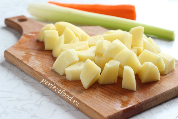 кусочки картошки для супа