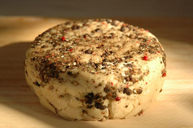 Вегетарианская паэлья с грибами — рецепт с фото и видео Очень оригинальный "сыр" для сыроедов можно приготовить из орехов кешью. Это полностью веганский "сыр" и он весьма полезен, так как сохраняет все свойства сырых продуктов.