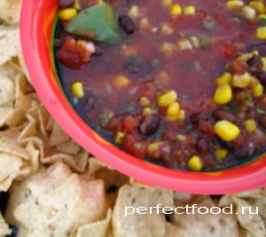 Томатный суп с чесноком и рисом — рецепт с фото и видео Традиционно под словом "сальса" мы понимаем мексиканский соус. Но сальса на Западе - это не только соус! Это ещё и очень вкусный суп! Этот вегетарианский суп очень уместен в знойные летние дни.