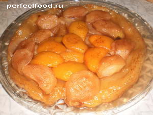 Вкусный пирог с персиками