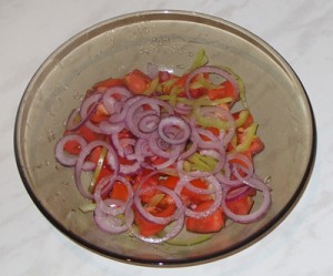 Салат из баклажанов с помидорами — фото-рецепт