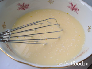 Рецепт вкусных блинчиков с нежной начинкой из адыгейского сыра. Рецепт для вегетарианцев, которые употребляют в пищу молочные продукты и яйца.