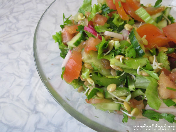 Вкусный витаминный салат из чечевицы - рецепт