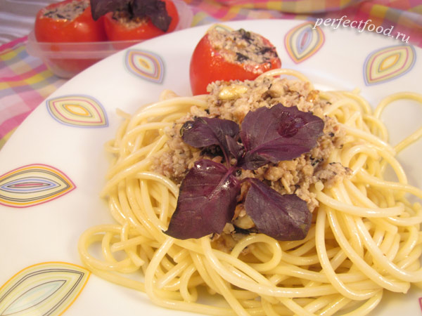 Как сделать соус песто с фиолетовым базиликом