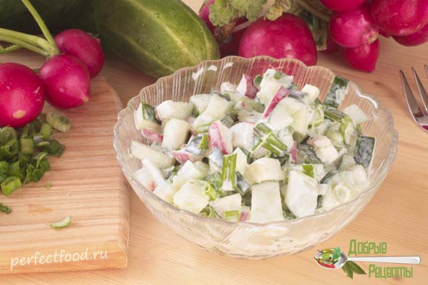 Салат из редиски и огурцов рецепт