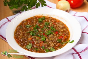 Болгарский вегетарианский суп из чечевицы — леща чорба