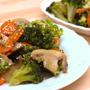 Рис с карри — фото-рецепт Не знаете, что приготовить из брокколи? Попробуйте мой рецепт с морковкой и грибочками! Очень вкусно!
