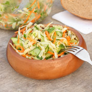 Зелёный суп-пюре с горошком. Рецепт с фото Вкуснейший сыроедный салатик из кабачка и других свежих овощей!