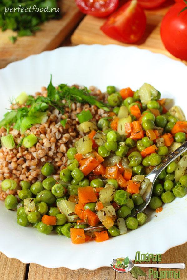 Вегетарианское овощное рагу с кабачками и зелёным горошком - рецепт с фото