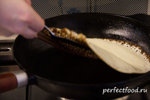 Блины на кефире без яиц — рецепт с фото и видео